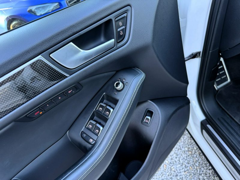 Audi SQ5 Panorama dach, Skórzana tapicerka, Podgrzewane fotele, Światła LED 8R (2013-)