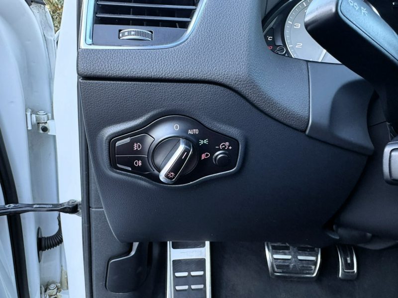 Audi SQ5 Panorama dach, Skórzana tapicerka, Podgrzewane fotele, Światła LED 8R (2013-)