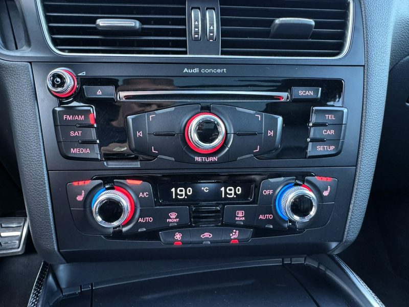 Audi SQ5 Panorama dach, Skórzana tapicerka, Podgrzewane fotele, Światła LED 8R (2013-)