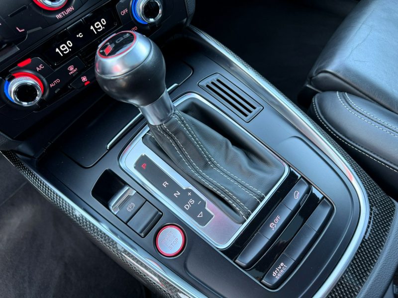 Audi SQ5 Panorama dach, Skórzana tapicerka, Podgrzewane fotele, Światła LED 8R (2013-)