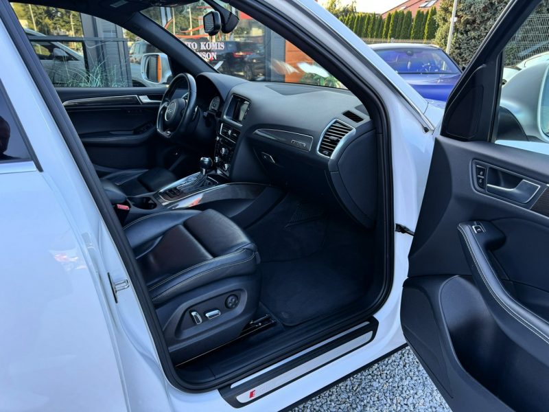 Audi SQ5 Panorama dach, Skórzana tapicerka, Podgrzewane fotele, Światła LED 8R (2013-)