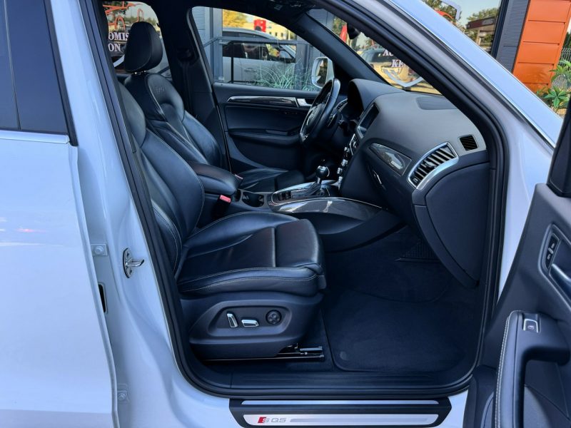 Audi SQ5 Panorama dach, Skórzana tapicerka, Podgrzewane fotele, Światła LED 8R (2013-)