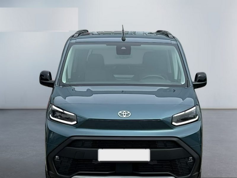 Toyota Proace City Verso L2 Automat 130KM Family 7-os. Kamera Od reki ! Niska Cena 1621 zł