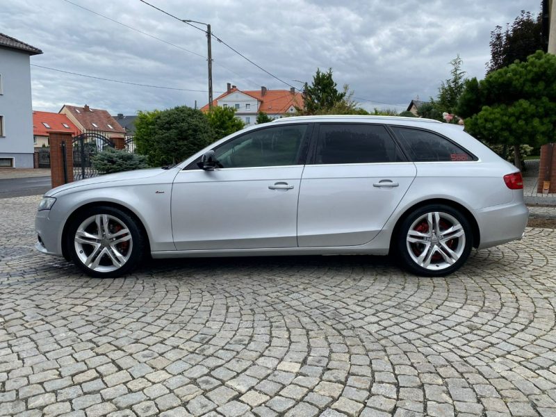 Audi A4 Audi A4 B8 2.0 TDI 143km 2008r Alu 18 zawieszenie s-line B8 (2007-2015)