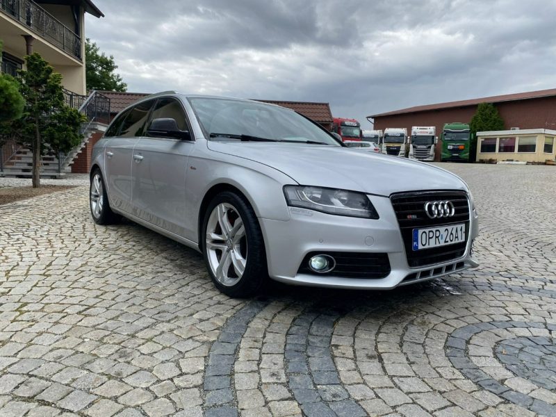 Audi A4 Audi A4 B8 2.0 TDI 143km 2008r Alu 18 zawieszenie s-line B8 (2007-2015)