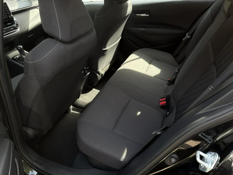 Toyota Corolla 1.8 Hybrid COMFORT TECH, salon Polska, gwarancja, FV23% Seria E16 (2012-)