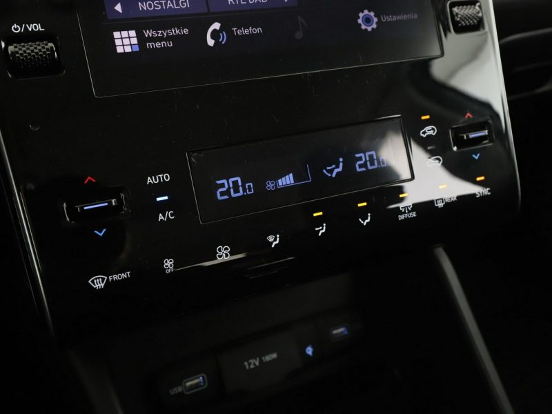 Hyundai Tucson mHEV klima auto kamera i czujniki parkowania virtual cocpit IV (2020-)