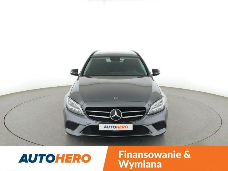 Mercedes C 220 Avantgarde automat 194KM navi grzane fotele kamera LED High Performanc W205 (2014-2021)