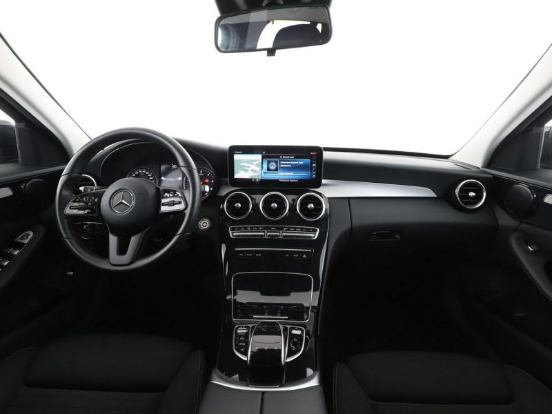 Mercedes C 220 Avantgarde automat 194KM navi grzane fotele kamera LED High Performanc W205 (2014-2021)
