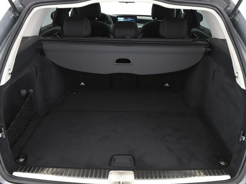 Mercedes C 220 Avantgarde automat 194KM navi grzane fotele kamera LED High Performanc W205 (2014-2021)