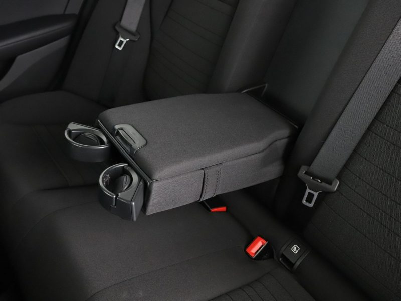 Mercedes C 220 Avantgarde automat 194KM navi grzane fotele kamera LED High Performanc W205 (2014-2021)