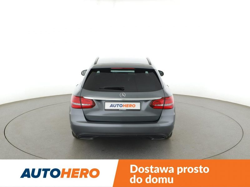 Mercedes C 220 Avantgarde automat 194KM navi grzane fotele kamera LED High Performanc W205 (2014-2021)