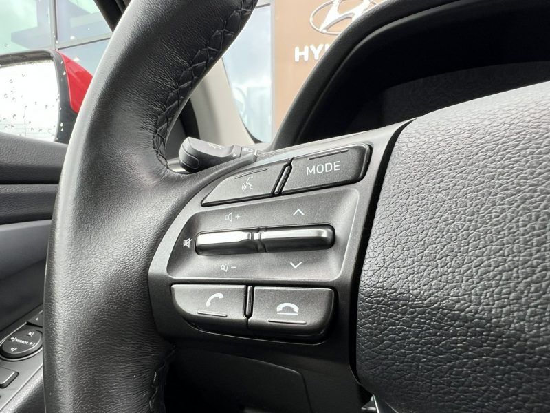 Hyundai i30 1.5T-GDI 160KM 48V 6MT Modern+Display Salon Polska 1 wł. FV23% III (2017-)