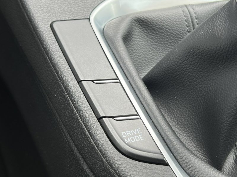Hyundai i30 1.5T-GDI 160KM 48V 6MT Modern+Display Salon Polska 1 wł. FV23% III (2017-)