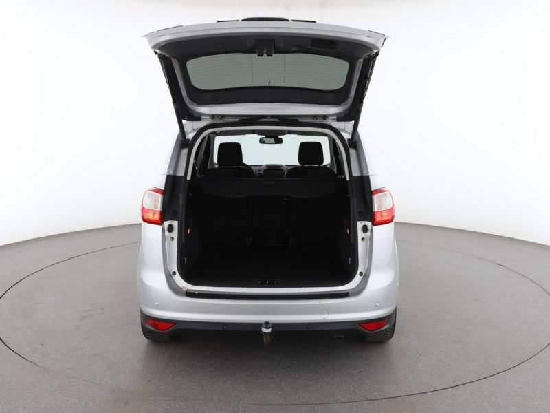 Ford Grand C-MAX bi-xenon navi klima auto kamera i czujniki parkowania grzane fotele