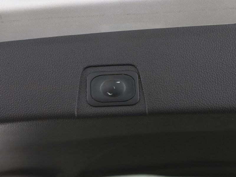 Ford Grand C-MAX bi-xenon navi klima auto kamera i czujniki parkowania grzane fotele