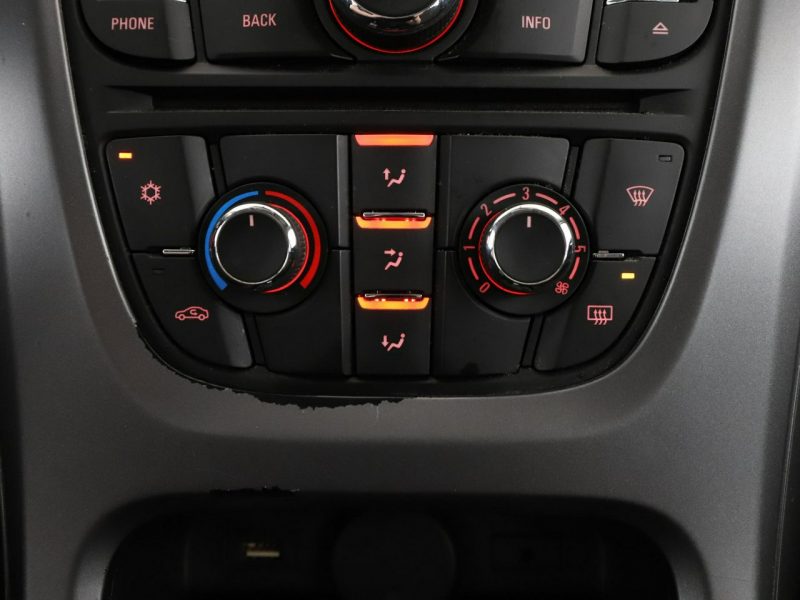 Opel Astra klimatyzacja multufunkcja bluetooth K (2015-2021)