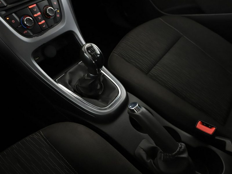 Opel Astra klimatyzacja multufunkcja bluetooth K (2015-2021)