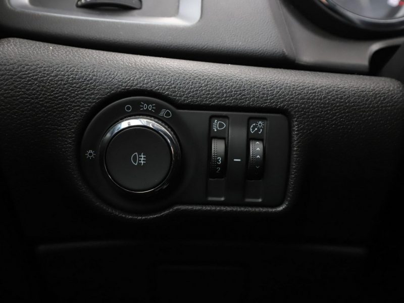 Opel Astra klimatyzacja multufunkcja bluetooth K (2015-2021)