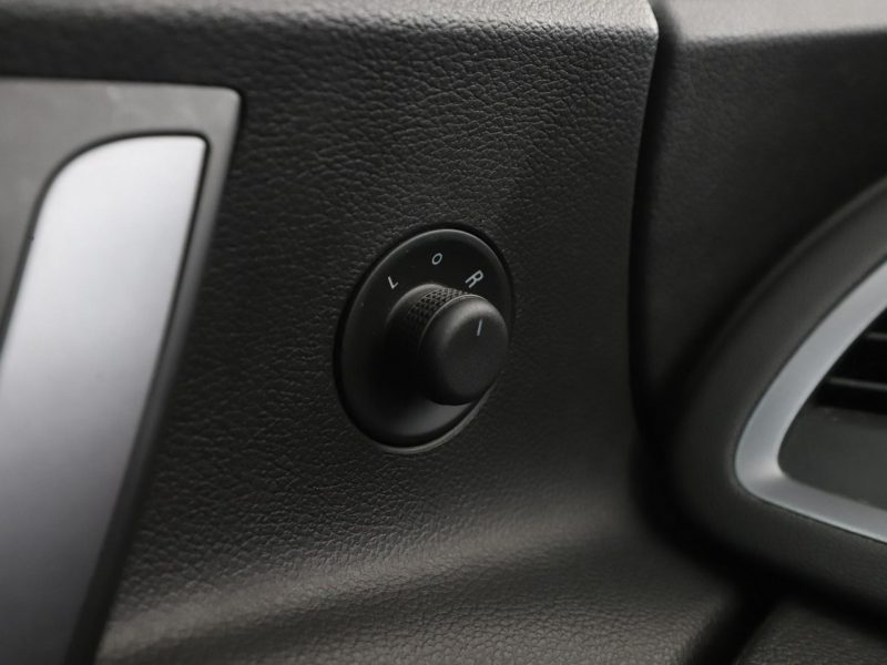Opel Astra klimatyzacja multufunkcja bluetooth K (2015-2021)