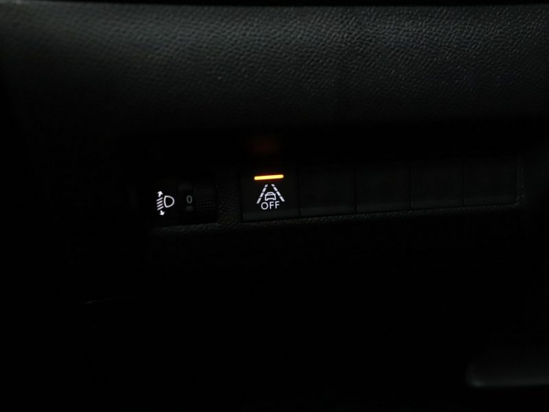Peugeot 2008 FV23% full LED virtual cocpit navi kamera i czujniki parkowania II (2019-)