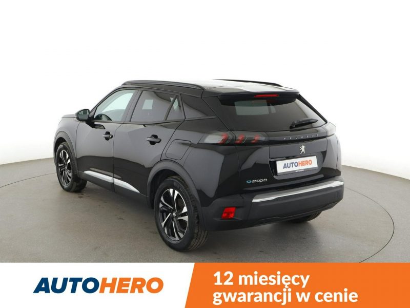 Peugeot 2008 FV23% full LED virtual cocpit navi kamera i czujniki parkowania II (2019-)
