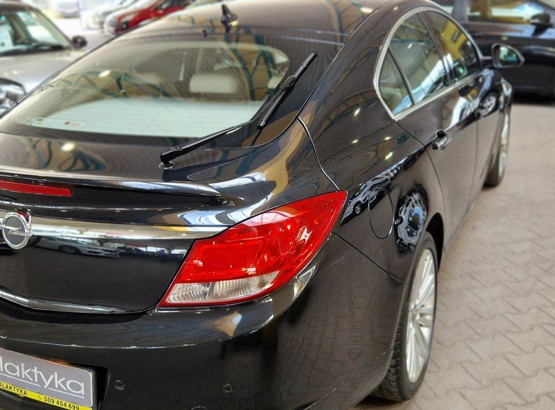 Opel Insignia 4x4 !!250 KM. !! ZOBACZ OPIS !! W PODANEJ CENIE ROCZNA GWARANCJA !! A (2008-2017)