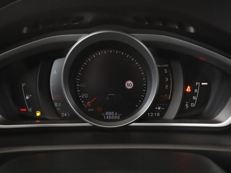 Volvo V40 Cross Country CrossCountry D3 automat navi kamera ACC grzane fotele head-up LED
