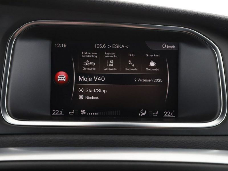 Volvo V40 Cross Country CrossCountry D3 automat navi kamera ACC grzane fotele head-up LED