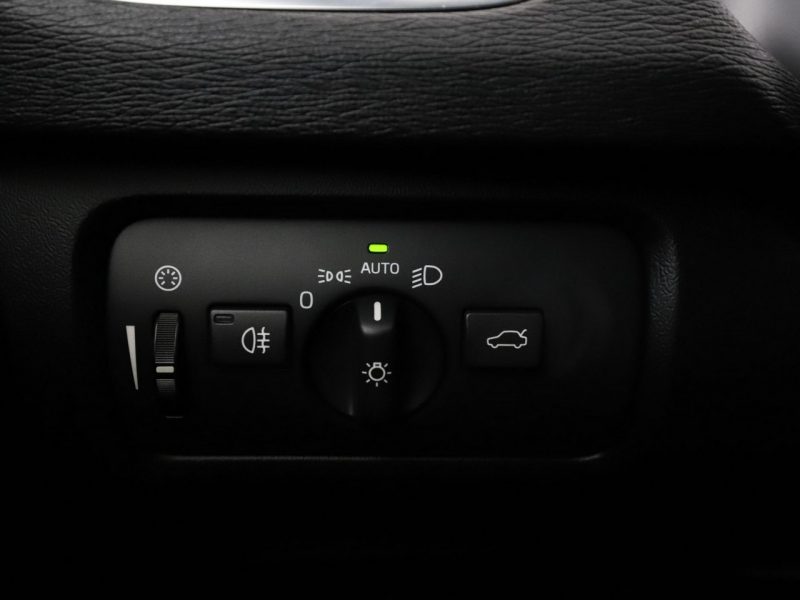 Volvo V40 Cross Country CrossCountry D3 automat navi kamera ACC grzane fotele head-up LED
