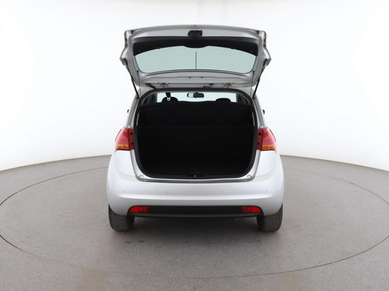 Kia Venga Dream Team lift grzane fotele klima-auto PDC