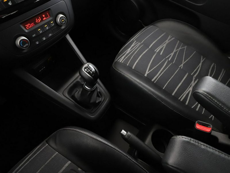 Kia Venga Dream Team lift grzane fotele klima-auto PDC