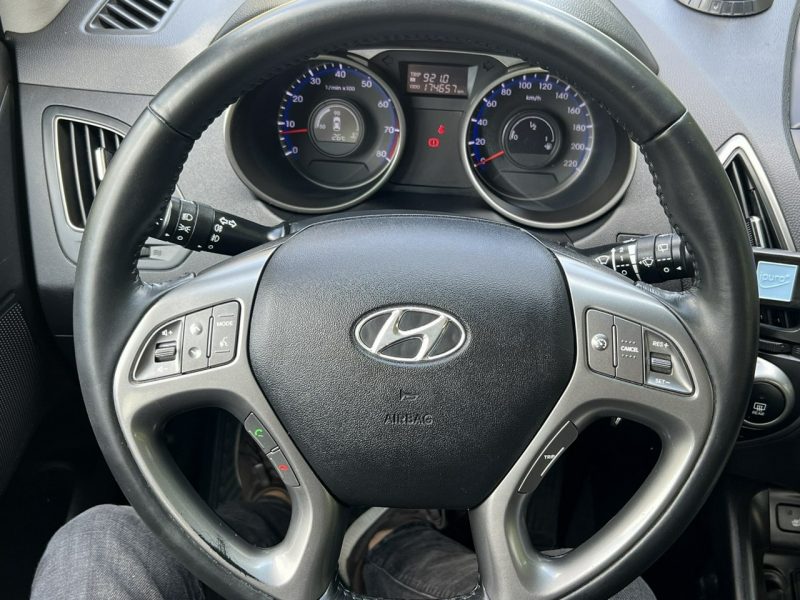 Hyundai ix35 Hyundai ix35 1.6benzyna FIFA WORLD CUP EDITION