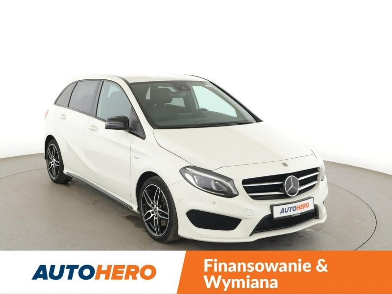 Mercedes B 220 4x4 automat full LED navi klima auto kamera i czujniki parkowania el. W247 (2018-)