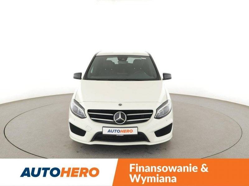 Mercedes B 220 4x4 automat full LED navi klima auto kamera i czujniki parkowania el. W247 (2018-)