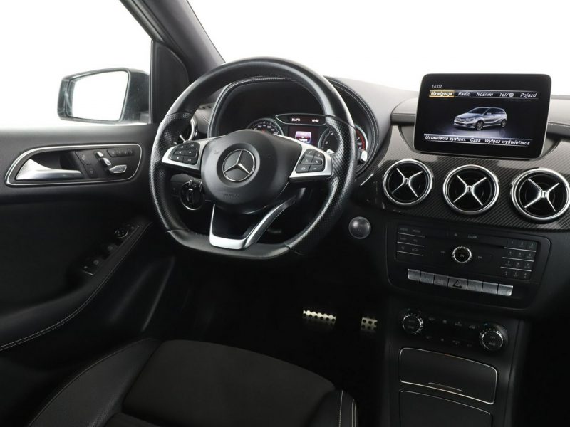 Mercedes B 220 4x4 automat full LED navi klima auto kamera i czujniki parkowania el. W247 (2018-)