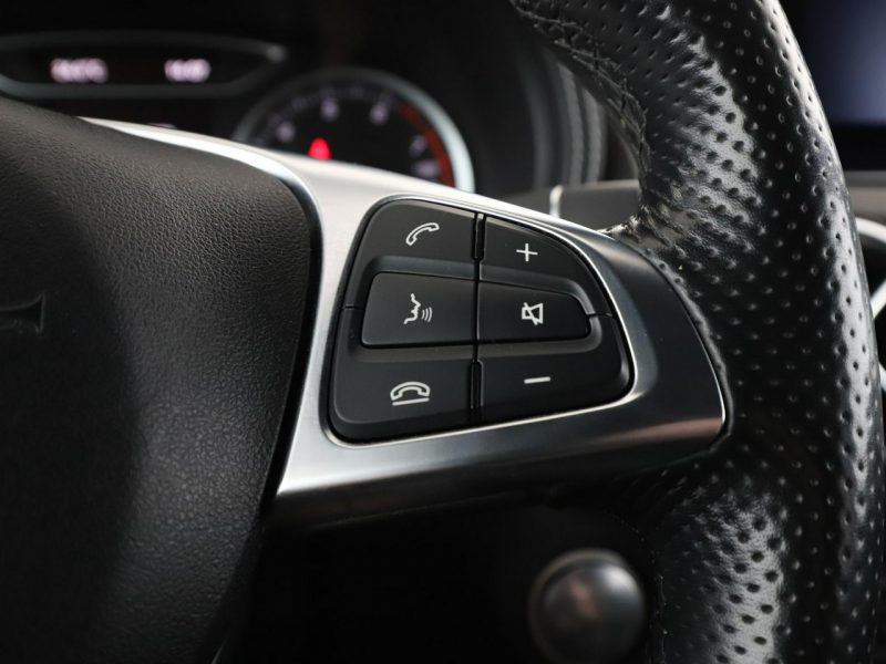 Mercedes B 220 4x4 automat full LED navi klima auto kamera i czujniki parkowania el. W247 (2018-)