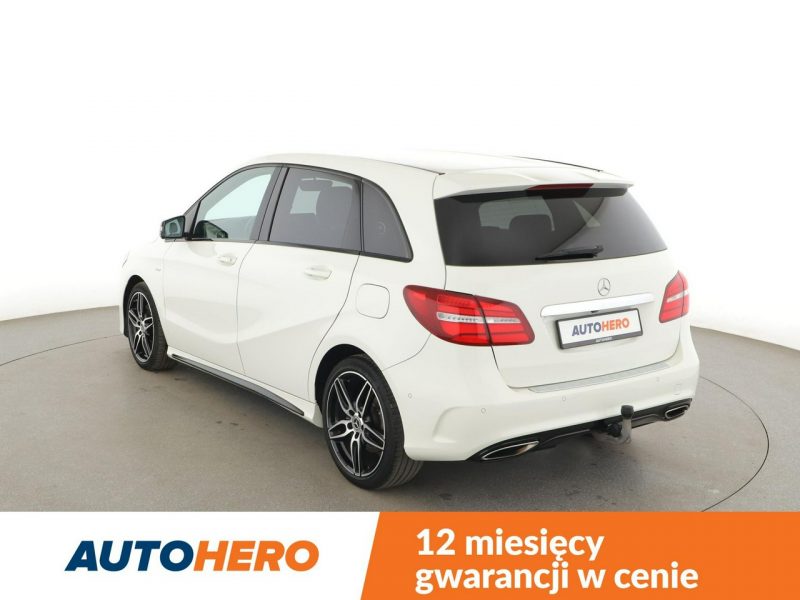 Mercedes B 220 4x4 automat full LED navi klima auto kamera i czujniki parkowania el. W247 (2018-)