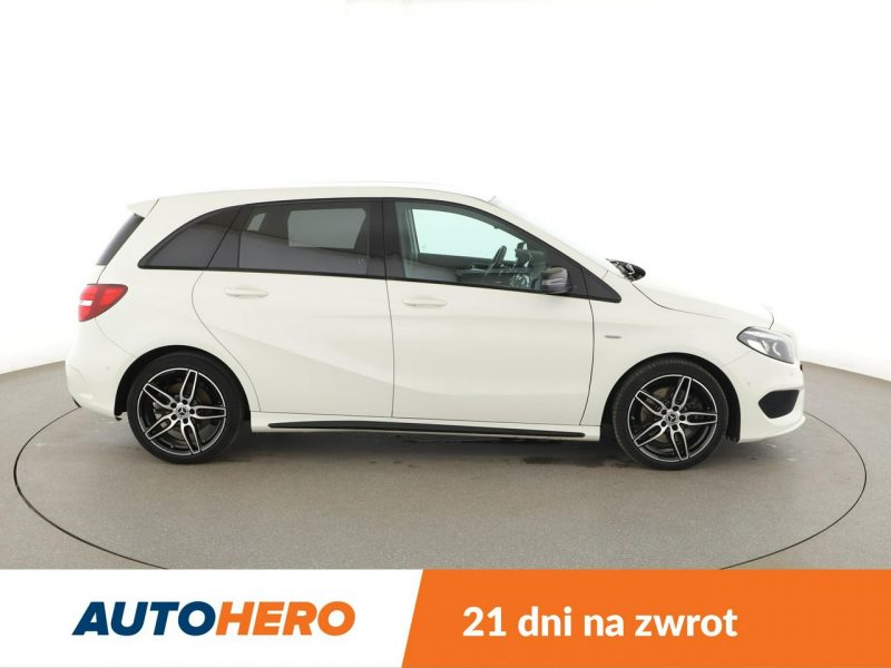 Mercedes B 220 4x4 automat full LED navi klima auto kamera i czujniki parkowania el. W247 (2018-)