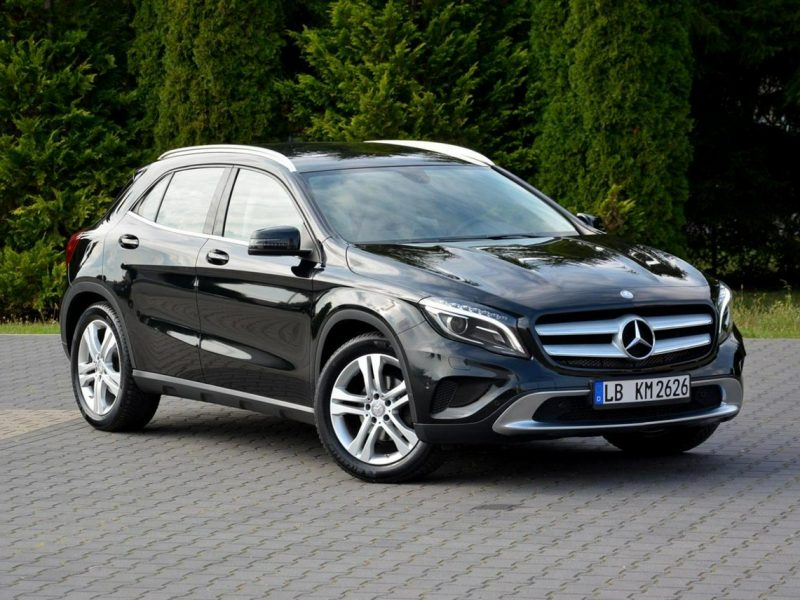 Mercedes GLA 200 1.6 156KM Urban Bi-xenon Ledy Navi Pół-skóry 2xParktronic Alu18"