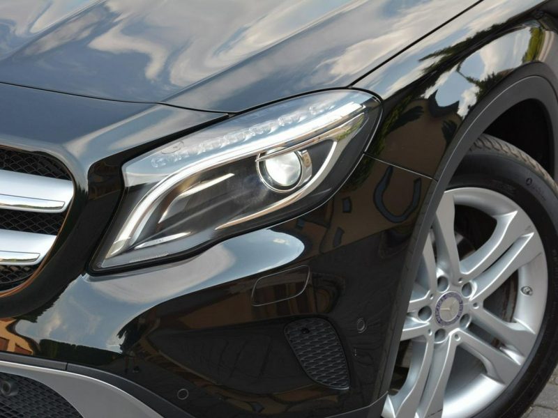 Mercedes GLA 200 1.6 156KM Urban Bi-xenon Ledy Navi Pół-skóry 2xParktronic Alu18"