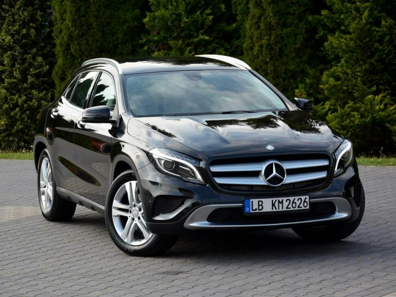 Mercedes GLA 200 1.6 156KM Urban Bi-xenon Ledy Navi Pół-skóry 2xParktronic Alu18"