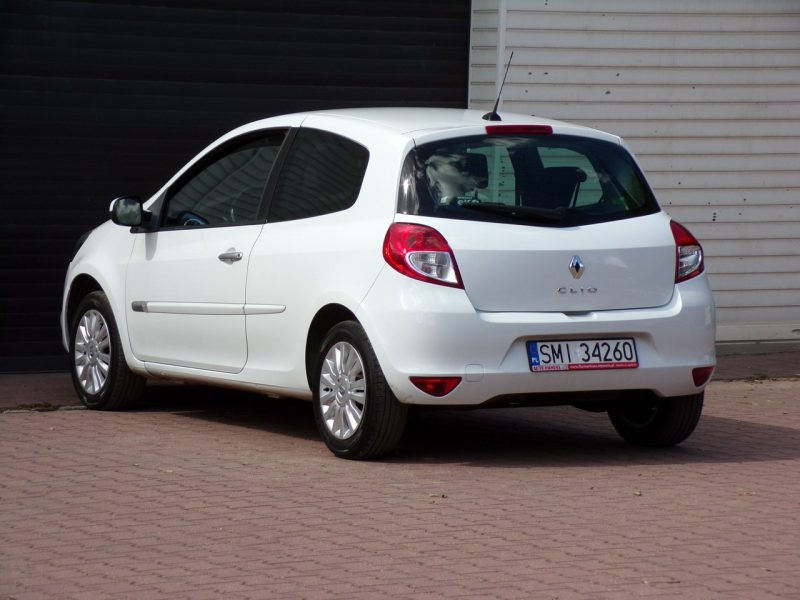 Renault Clio Navigacja /Klima /Gwarancja /1,2 /75 KM /2010 III (2005-2012)
