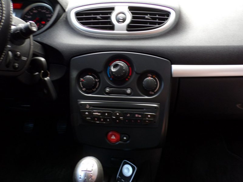 Renault Clio Navigacja /Klima /Gwarancja /1,2 /75 KM /2010 III (2005-2012)