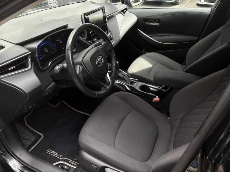 Toyota Corolla 1.8 Hybrid COMFORT TECH, salon Polska, gwarancja, FV23% Seria E16 (2012-)
