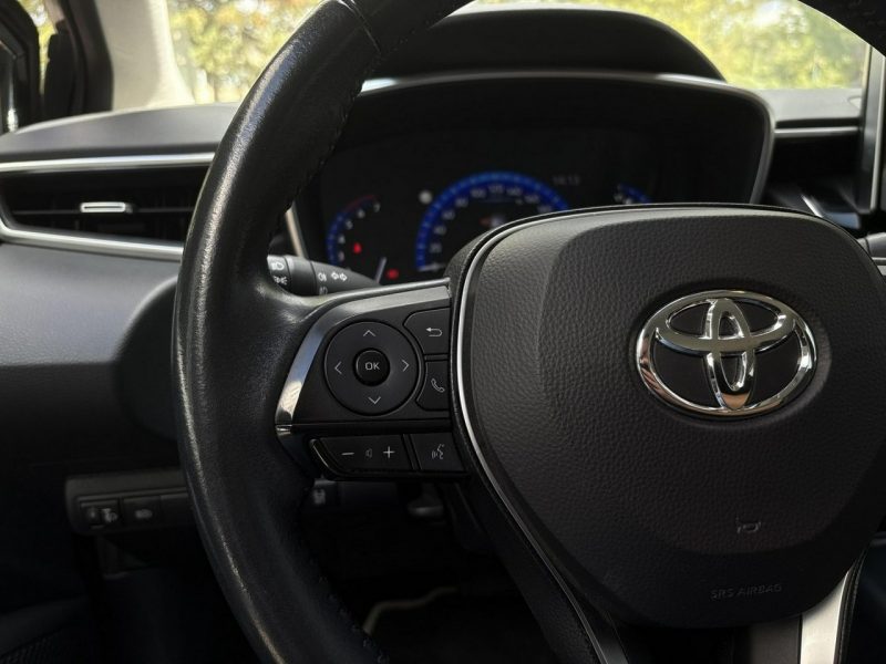 Toyota Corolla 1.8 Hybrid COMFORT TECH, salon Polska, gwarancja, FV23% Seria E16 (2012-)
