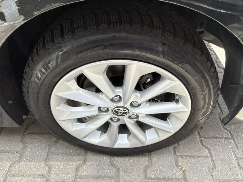 Toyota Corolla 1.8 Hybrid COMFORT TECH, salon Polska, gwarancja, FV23% Seria E16 (2012-)