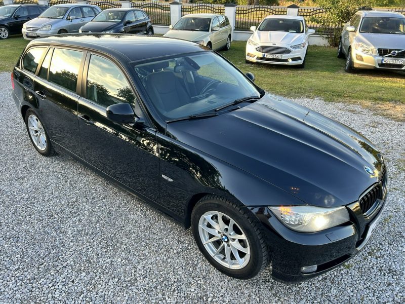 BMW 318 E90 (2005-2012)