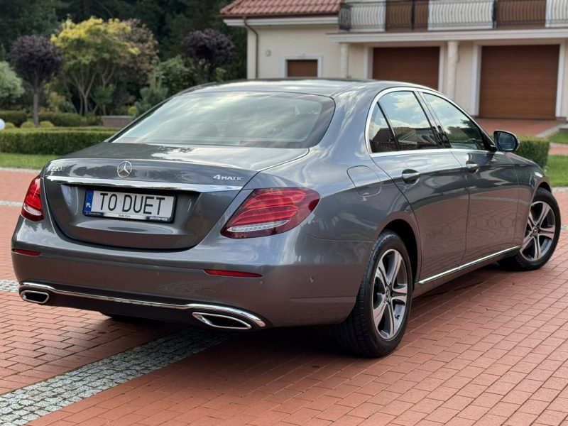 Mercedes E 220 d 4Matic (4x4) Salon PL Serwisowana Tempomat ACC Fv23% Super Stan !!! W213 (2016-)