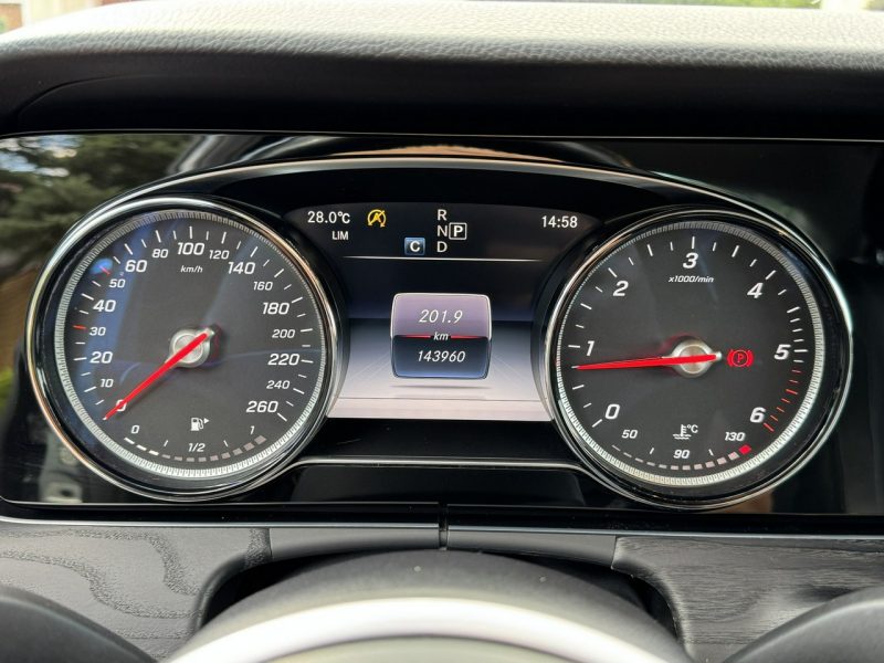 Mercedes E 220 d 4Matic (4x4) Salon PL Serwisowana Tempomat ACC Fv23% Super Stan !!! W213 (2016-)